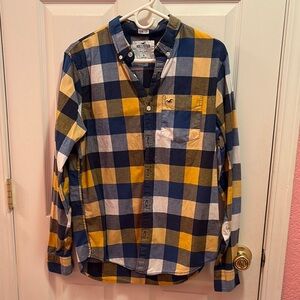 Hollister Blue and Yellow Casual Button Down Shirt